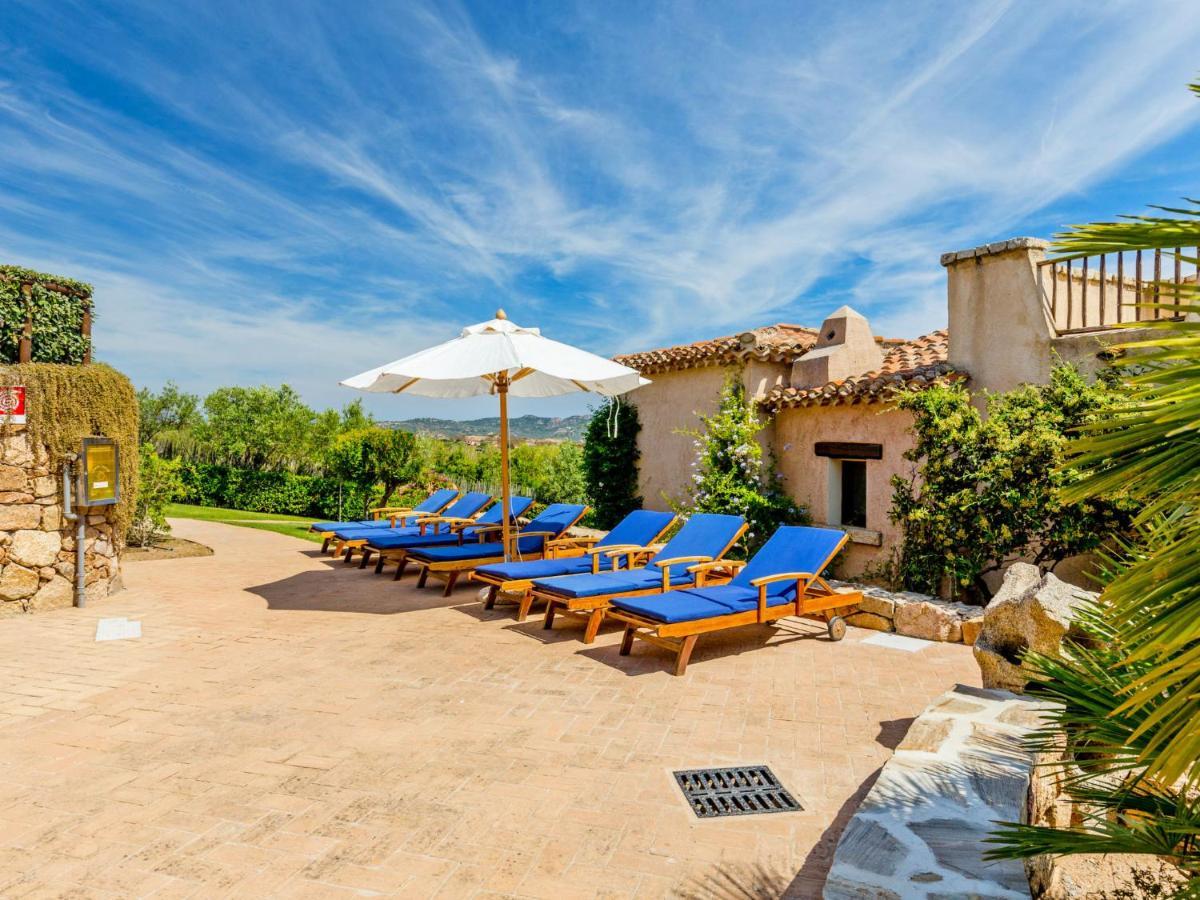 Holiday Home Erica 21 - Vista Village By Interhome Loiri Porto San Paolo Exterior foto